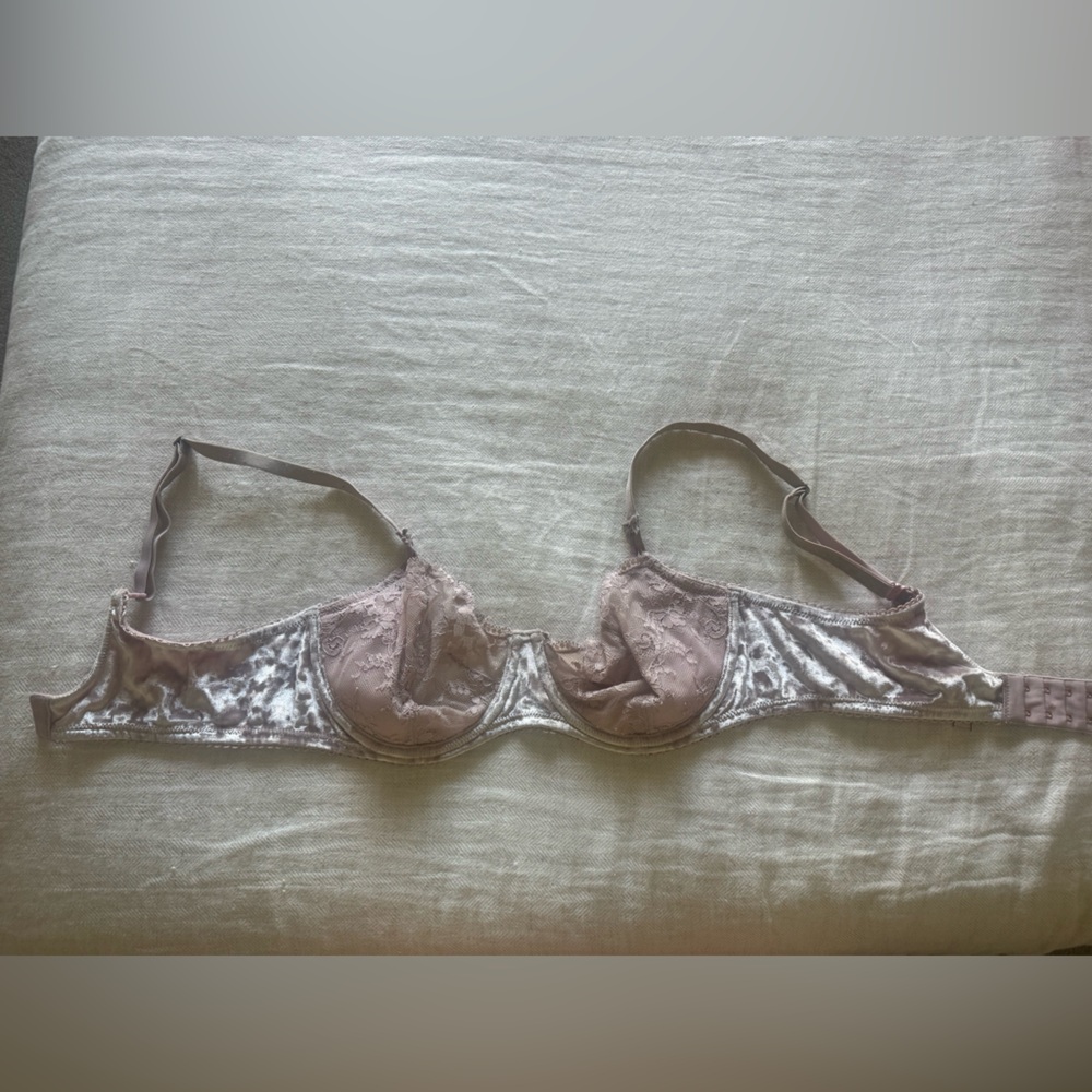 Victoria Secret 36D Dream Angels Velvet Bra